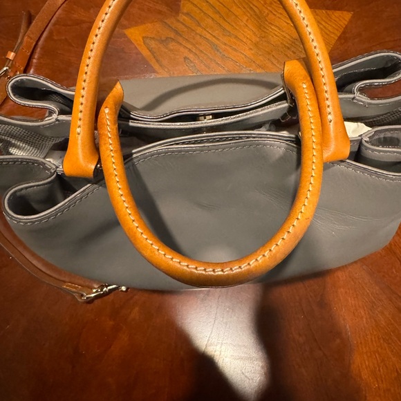 Dooney & Bourke Large City Barlow - Picture 3 of 7